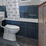 Lägenhet Stunning City View Makarska