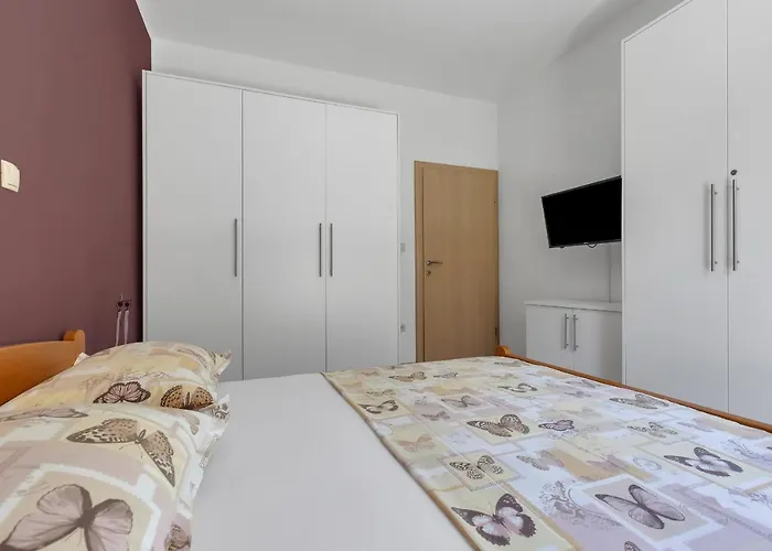 Apartment Stunning City View *